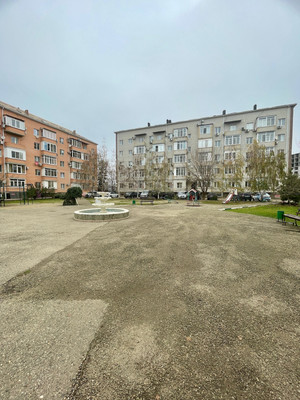 Продам однокомнатную (1-комн.) квартиру, Крылатская ул, 9, Краснодар г