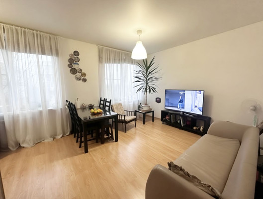 Продам трехкомнатную (3-комн.) квартиру, Мечты (Белые Столбы мкр.) ул, 26к4, Домодедово г