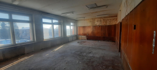 Продам коммерческое помещение 307 м2, Ленина ул, 9, Шарапово с