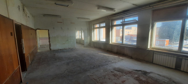 Продам коммерческое помещение 307 м2, Ленина ул, 9, Шарапово с