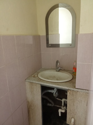 Продам коммерческое помещение 307 м2, Ленина ул, 9, Шарапово с