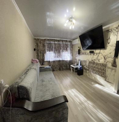 Продам двухкомнатную (2-комн.) квартиру, Крымских Партизан ул, 25, Симферополь г