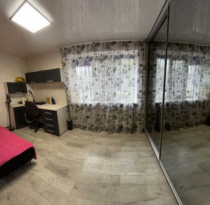 Продам двухкомнатную (2-комн.) квартиру, Крымских Партизан ул, 25, Симферополь г