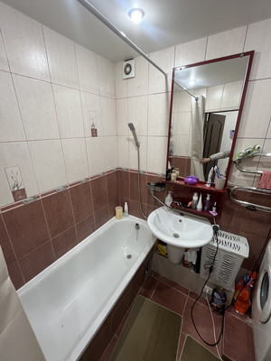 Продам двухкомнатную (2-комн.) квартиру, Крымских Партизан ул, 25, Симферополь г