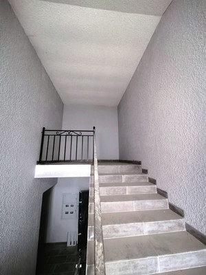 Продам двухкомнатную (2-комн.) квартиру, Маяковского ул, 1ак1г, Нарткала г