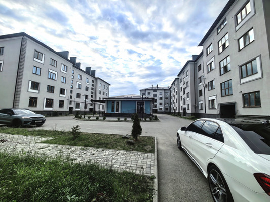 Продам двухкомнатную (2-комн.) квартиру, Маяковского ул, 1ак1г, Нарткала г