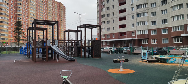 Продам трехкомнатную (3-комн.) квартиру, 7, СНТ Щербинка тер