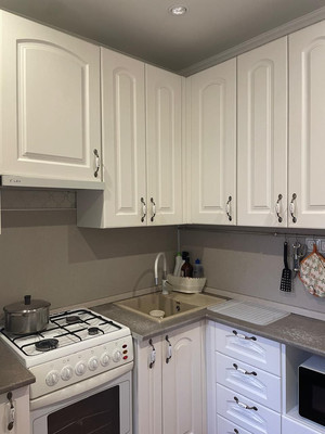 Продам двухкомнатную (2-комн.) квартиру, Керченская ул, 17, Туапсе г