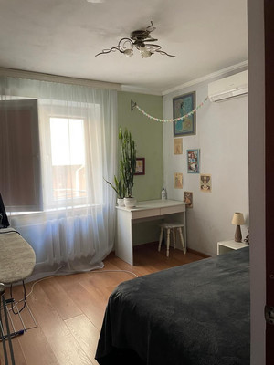 Продам двухкомнатную (2-комн.) квартиру, Керченская ул, 17, Туапсе г