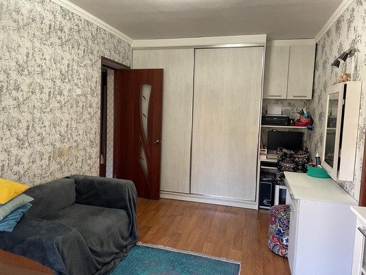 Продам двухкомнатную (2-комн.) квартиру, Керченская ул, 17, Туапсе г