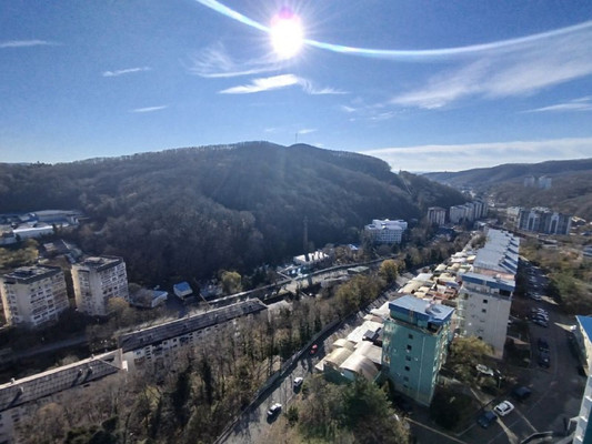 Продам однокомнатную (1-комн.) квартиру, Портовиков ул, 392, Туапсе г