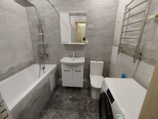 Продам однокомнатную (1-комн.) квартиру, Портовиков ул, 392, Туапсе г