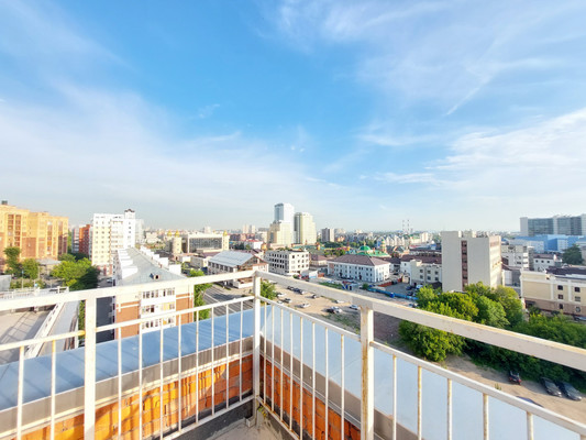 Продам многокомнатную квартиру, Волкова ул, 12, Казань г