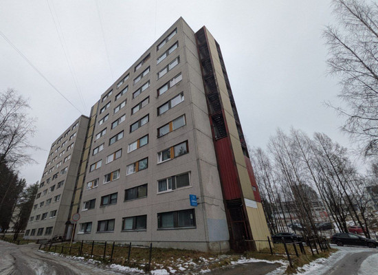 Продам комнату в 13-комн. квартире, Горняков пр-кт, 2кв, Костомукша г