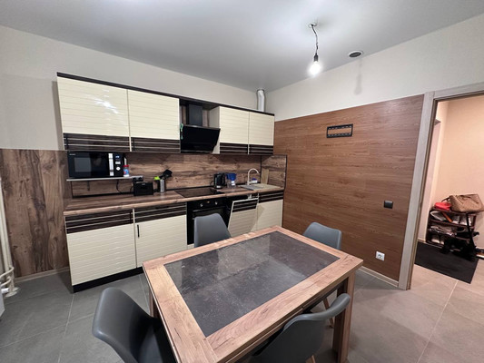 Продам трехкомнатную (3-комн.) квартиру, Мира ул, 8, Люберцы г