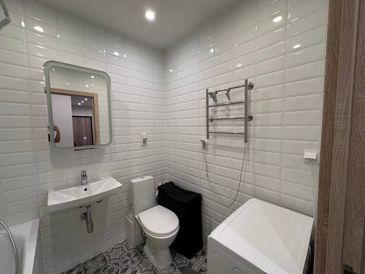 Продам трехкомнатную (3-комн.) квартиру, Мира ул, 8, Люберцы г