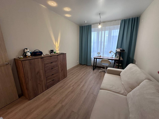 Продам трехкомнатную (3-комн.) квартиру, Мира ул, 8, Люберцы г