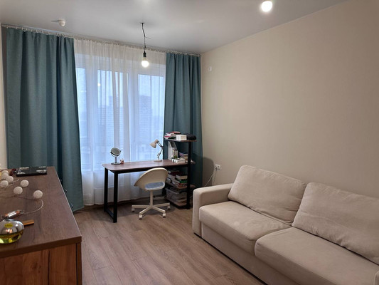 Продам трехкомнатную (3-комн.) квартиру, Мира ул, 8, Люберцы г