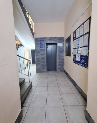 Продам двухкомнатную (2-комн.) квартиру, Ямашева пр-кт, 1019, Казань г