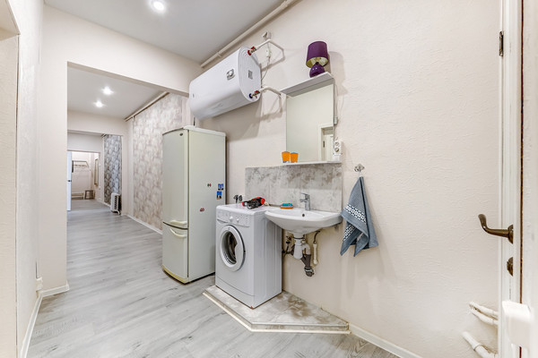 Продам многокомнатную квартиру, Невский пр-кт, 45/2, Санкт-Петербург г