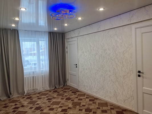 Продам трехкомнатную (3-комн.) квартиру, Декабрьских Событий ул, 7, Черемхово г