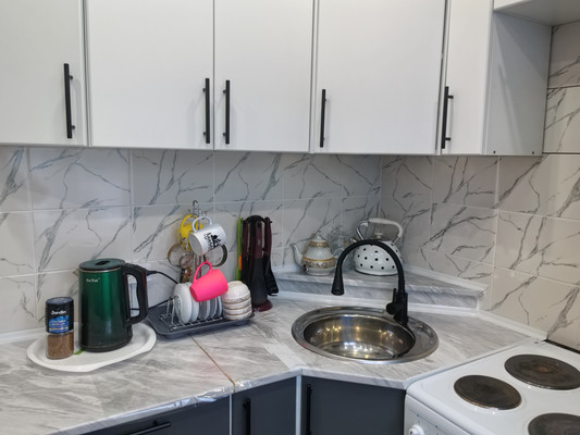 Продам трехкомнатную (3-комн.) квартиру, Декабрьских Событий ул, 7, Черемхово г