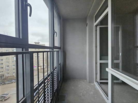 Продам трехкомнатную (3-комн.) квартиру, Металлистов ул, 18, Пермь г