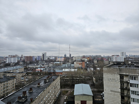 Продам трехкомнатную (3-комн.) квартиру, Металлистов ул, 18, Пермь г