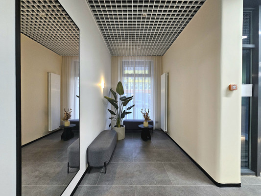 Продам трехкомнатную (3-комн.) квартиру, Металлистов ул, 18, Пермь г