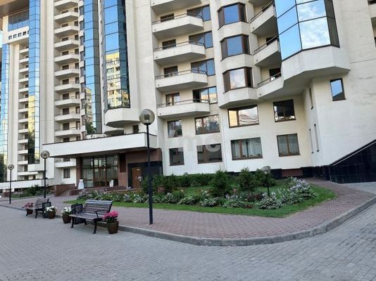 Продам многокомнатную квартиру, Архитектора Власова ул, 6, Москва г