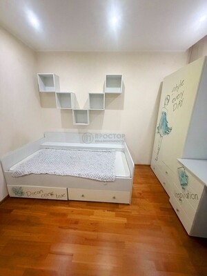 Продам трехкомнатную (3-комн.) квартиру, 800-летия Москвы ул, 32, Москва г