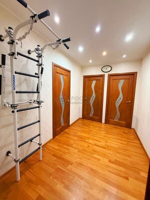 Продам трехкомнатную (3-комн.) квартиру, 800-летия Москвы ул, 32, Москва г