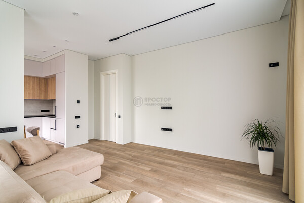 Продам трехкомнатную (3-комн.) квартиру, Шелепихинская наб, 40к1, Москва г