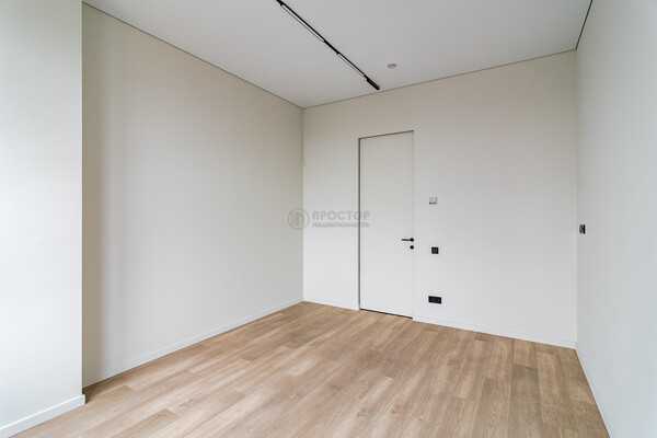 Продам трехкомнатную (3-комн.) квартиру, Шелепихинская наб, 40к1, Москва г