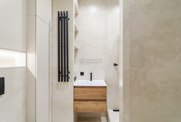 Продам трехкомнатную (3-комн.) квартиру, Шелепихинская наб, 40к1, Москва г