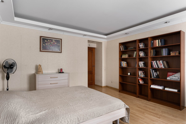 Сдам двухкомнатную (2-комн.) квартиру, Кавалергардская ул, 30, Санкт-Петербург г