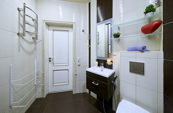 Продам трехкомнатную (3-комн.) квартиру, Ленинский пр-кт, 114А, Санкт-Петербург г