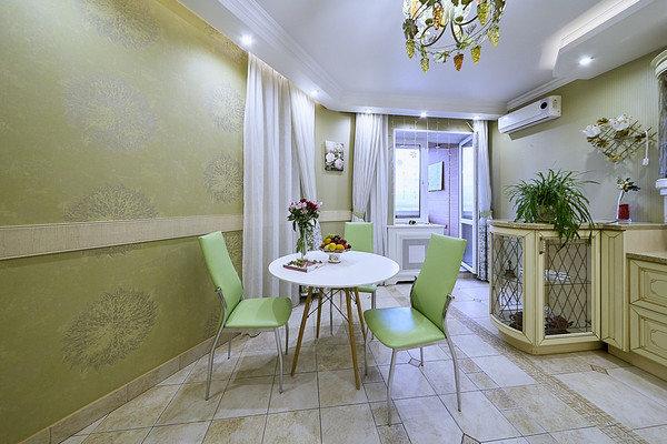 Продам трехкомнатную (3-комн.) квартиру, Ленинский пр-кт, 114А, Санкт-Петербург г