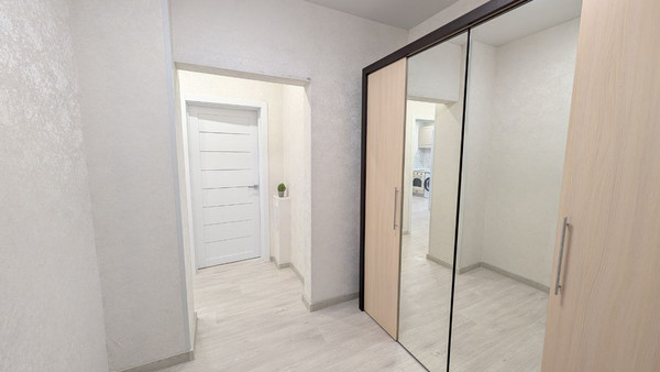 Продам однокомнатную (1-комн.) квартиру, Амурский проезд, 8, Иркутск г