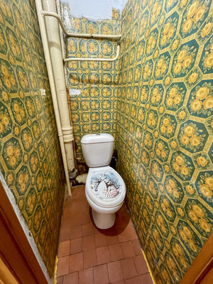 Продам двухкомнатную (2-комн.) квартиру, 2-й Микрорайон ул, 12, Эльбан рп