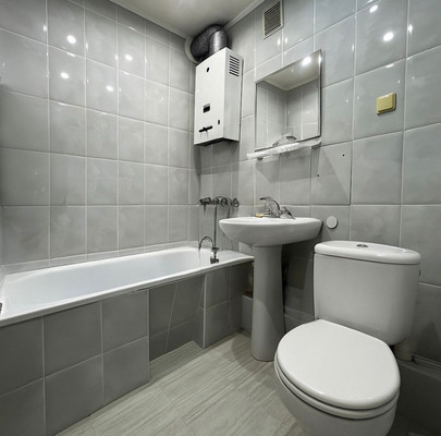 Продам двухкомнатную (2-комн.) квартиру, Ленина пр-кт, 41, Нальчик г