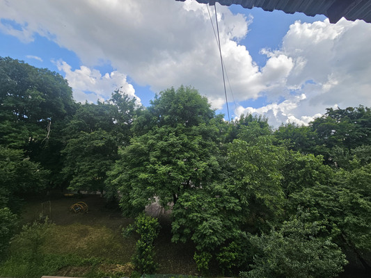 Продам трехкомнатную (3-комн.) квартиру, Ватутина ул, 10, Нальчик г