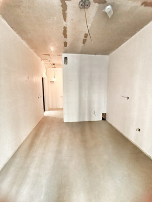 Продам однокомнатную (1-комн.) квартиру, им. Адмирала Макарова ул, 5, Краснодар г