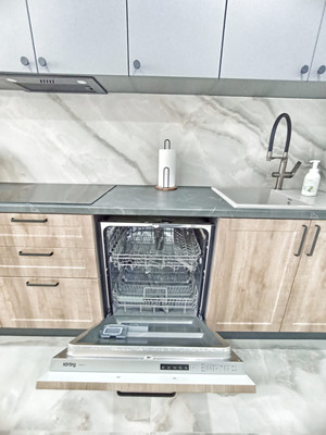 Сдам трехкомнатную (3-комн.) квартиру, им. Цезаря Куникова ул, 24к3, Краснодар г