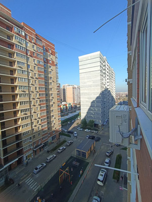 Сдам трехкомнатную (3-комн.) квартиру, им. Цезаря Куникова ул, 24к3, Краснодар г