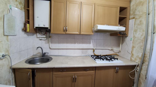 Продам двухкомнатную (2-комн.) квартиру, Кирова пр-кт, 82, Симферополь г