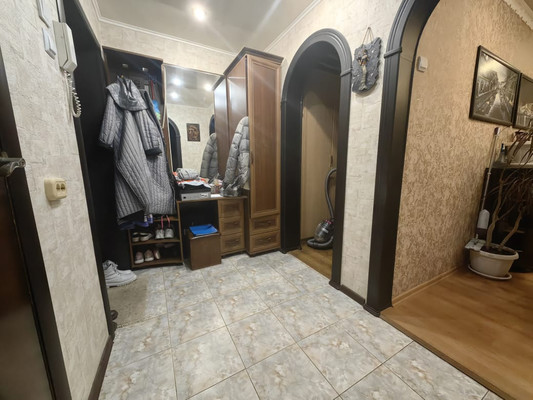 Продам однокомнатную (1-комн.) квартиру, Морская ул, 116, Волгодонск г