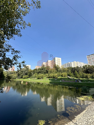 Сдам трехкомнатную (3-комн.) квартиру, Кутузова ул, 3, Москва г