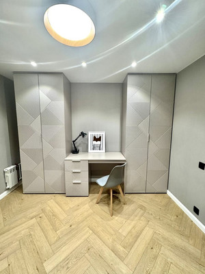 Сдам трехкомнатную (3-комн.) квартиру, Кутузова ул, 3, Москва г