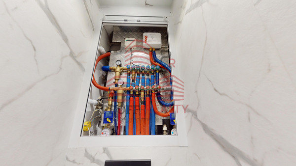 Сдам трехкомнатную (3-комн.) квартиру, Кутузова ул, 3, Москва г